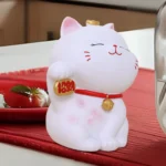Tirelire chat blanc porte-bonheur