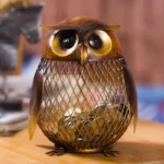 Tirelire hibou sculptée en métal – Image 5