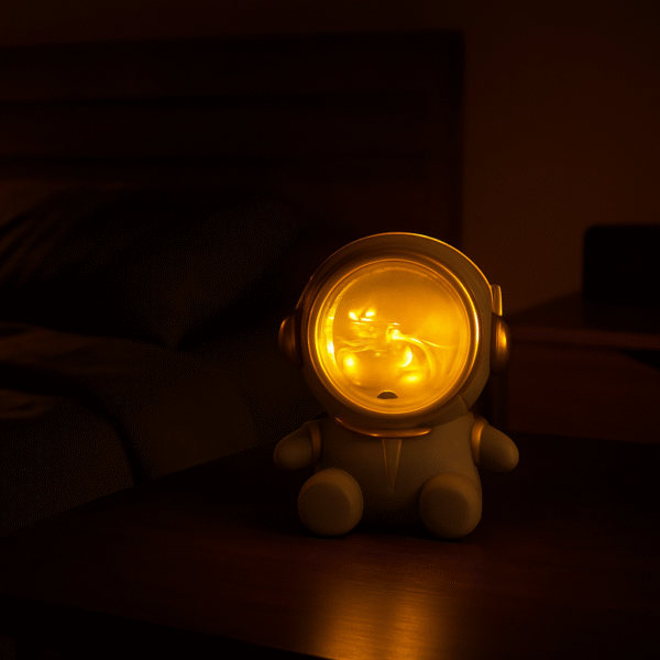 Tirelire veilleuse astronaute – Image 2